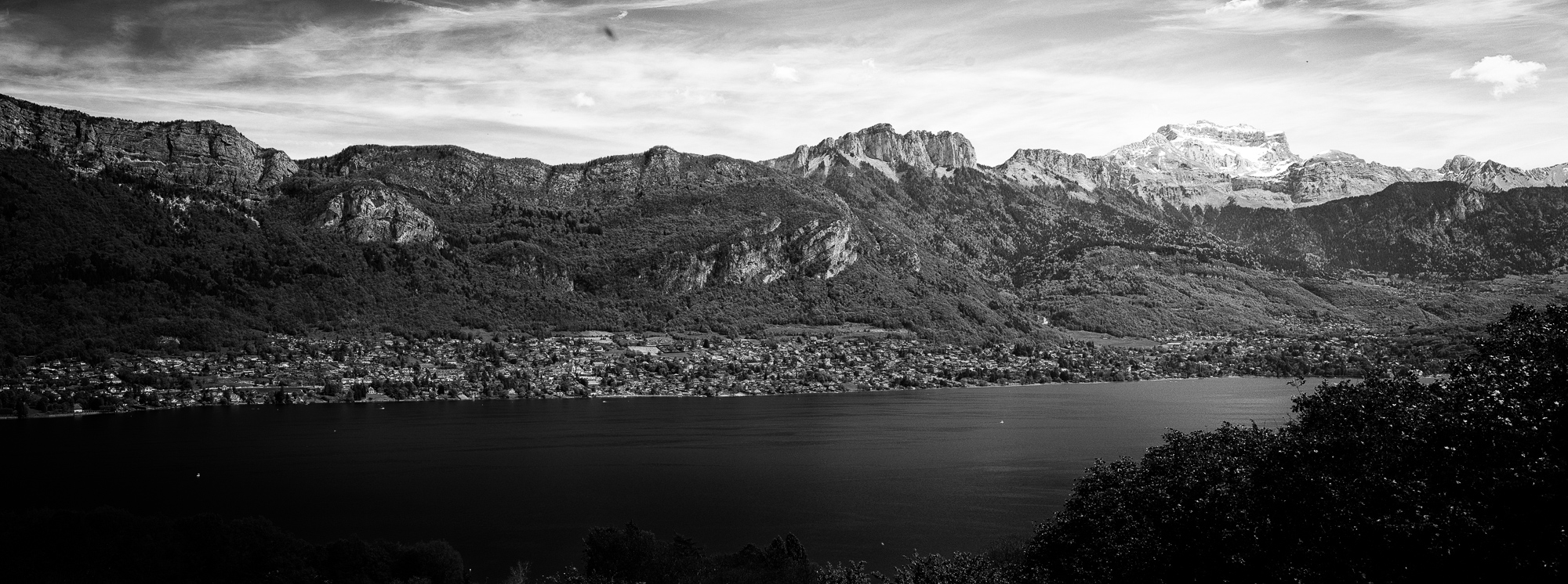 Lac d'Annecy.jpg