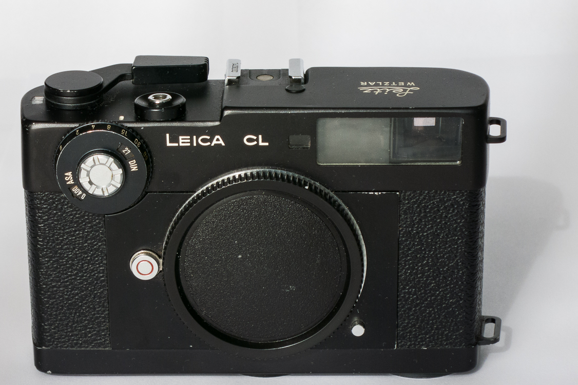Leica CL (1 of 9).jpg