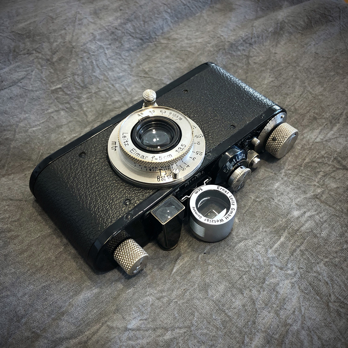Leica Standard 2.jpg