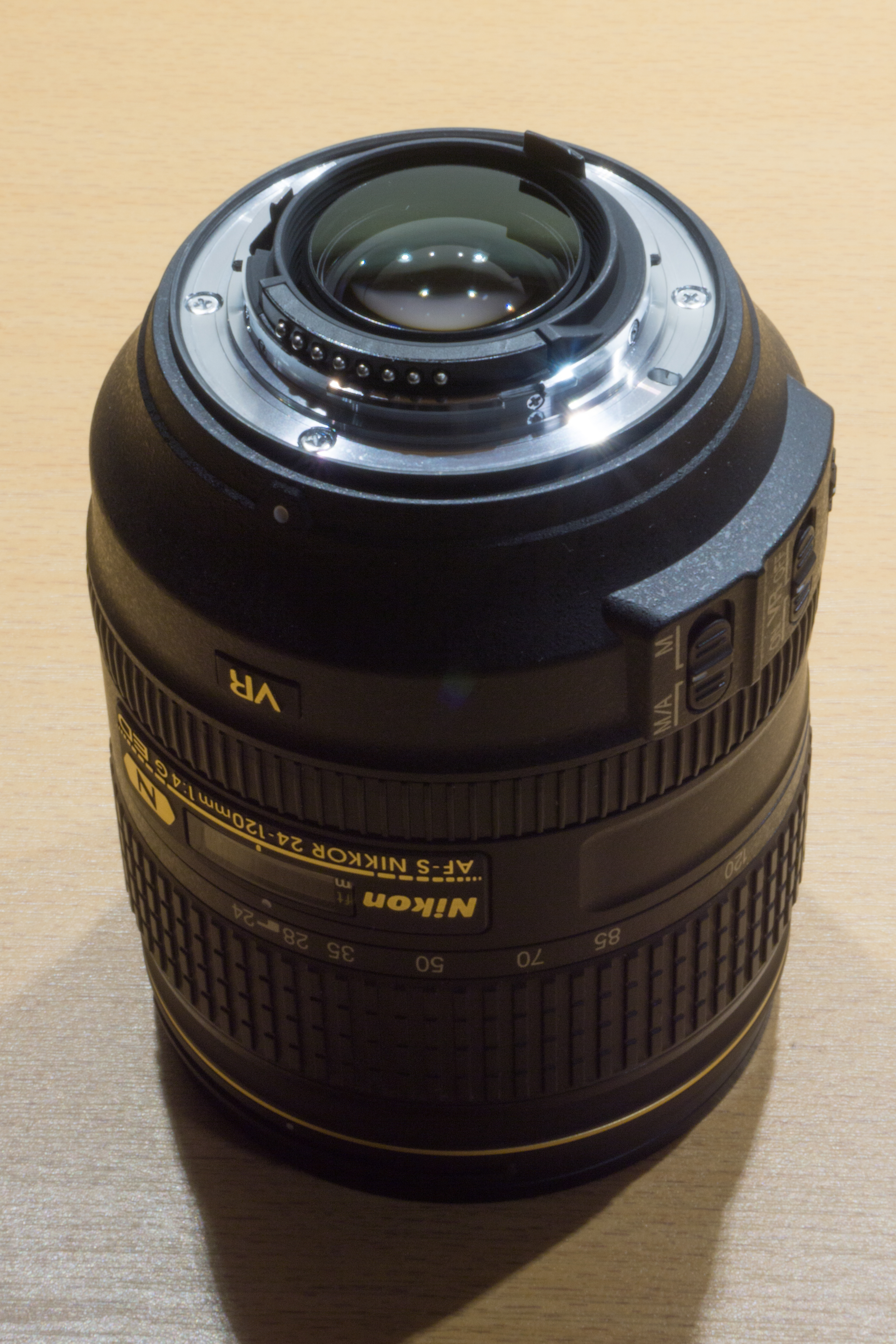 Nikon 24-120 DSC05674L.jpg