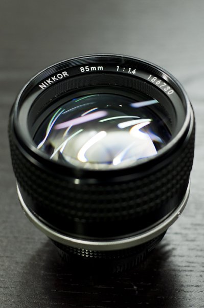 85mmf1.4-2.jpg