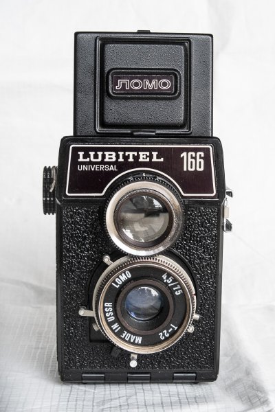 Lomo Lubitel 166-0008.jpg