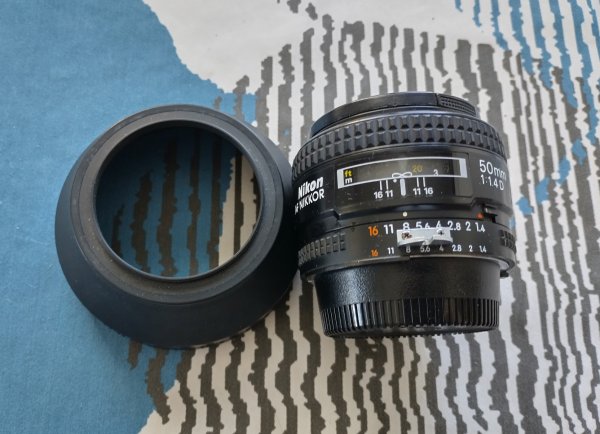 nikkor50mm_1.jpg