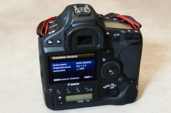 Canon EOS 1D C runko takaa.jpg