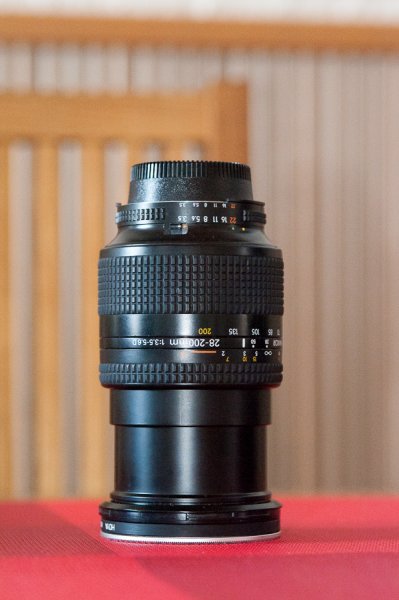 Nikkor AF 28-200mm 1-3.5-5.6 D (1 of 1).jpg