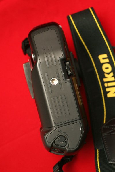 nikon2.jpg