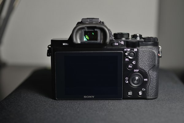 Sony a7r_taka.jpg