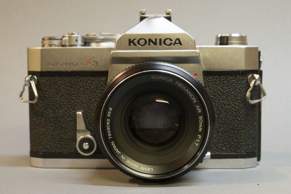 konica.jpg