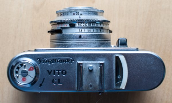 voigtlander_vito_top.jpg