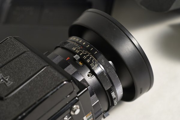 Mamiya 2.jpg