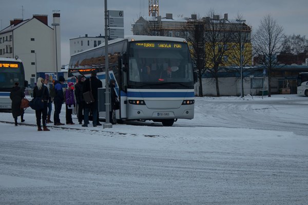 Bussiin_menossa_pienennetty.jpg