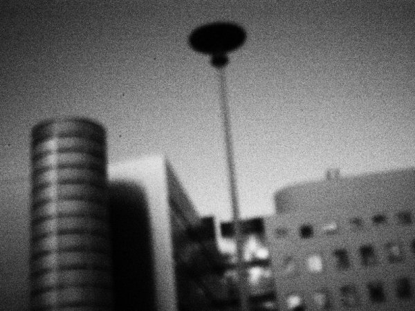 pinhole_20130427_7_rz.jpg