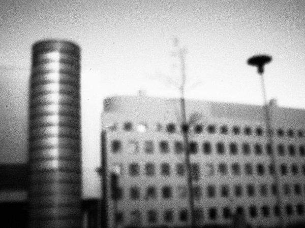 pinhole_20130427_8_rz.jpg