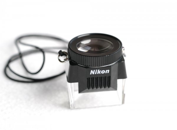 Nikon-loupe.jpg