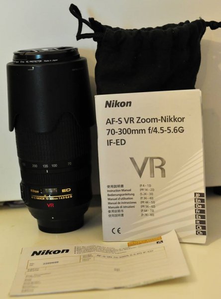 Nikon70-300.jpg