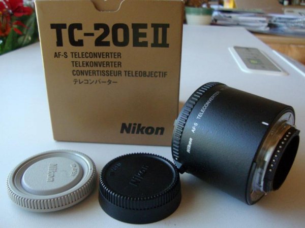 Telejatke Nikon AF-S TC 20 E II.JPG