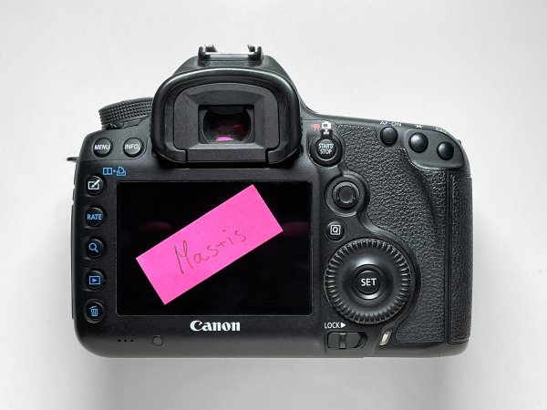 Canon 5D Mk3 Back.jpg