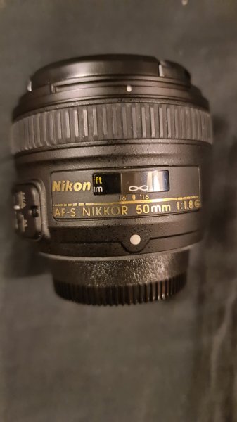 Nikkor 1.8g.jpg