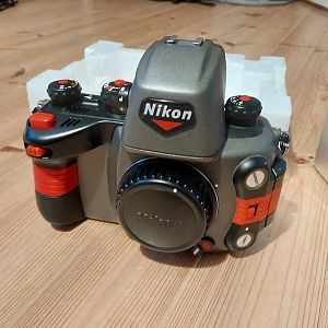 Nikonos RS